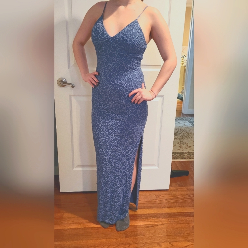 Glitter Stretch Lace V-Neck Women's Gown